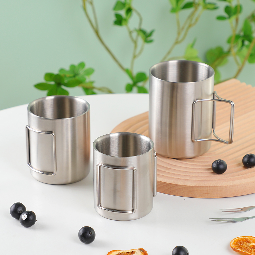3 Buah Set Cangkir Portabel Baja Tahan Karat Mug Berkemah Dapat Ditumpuk dengan Pegangan Lipat