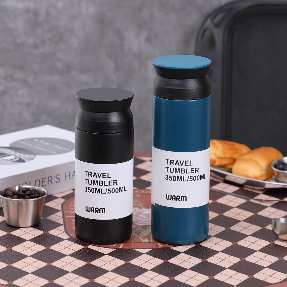 Butelka na wodę 2 w 1 z szeroką szyjką, ze zdejmowaną płaską nakrętką i przesuwaną pokrywką